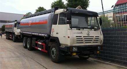 陜汽奧龍油罐車 高效可靠的燃油運(yùn)輸解決方案